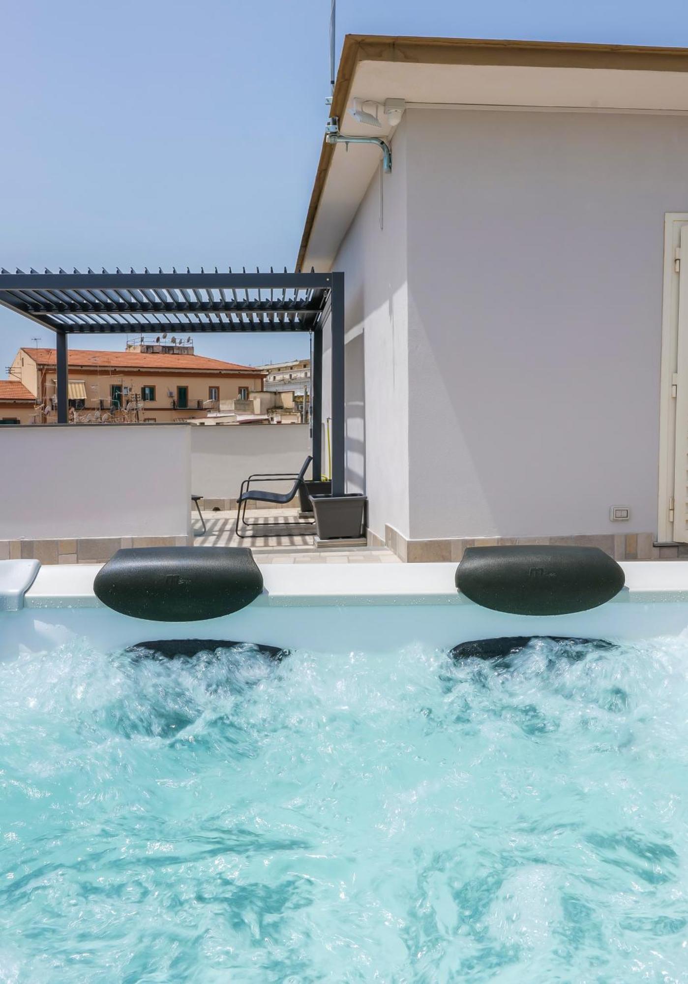 Rooftop Parthenopeo Contemporary Rooms Neapol Zewnętrze zdjęcie